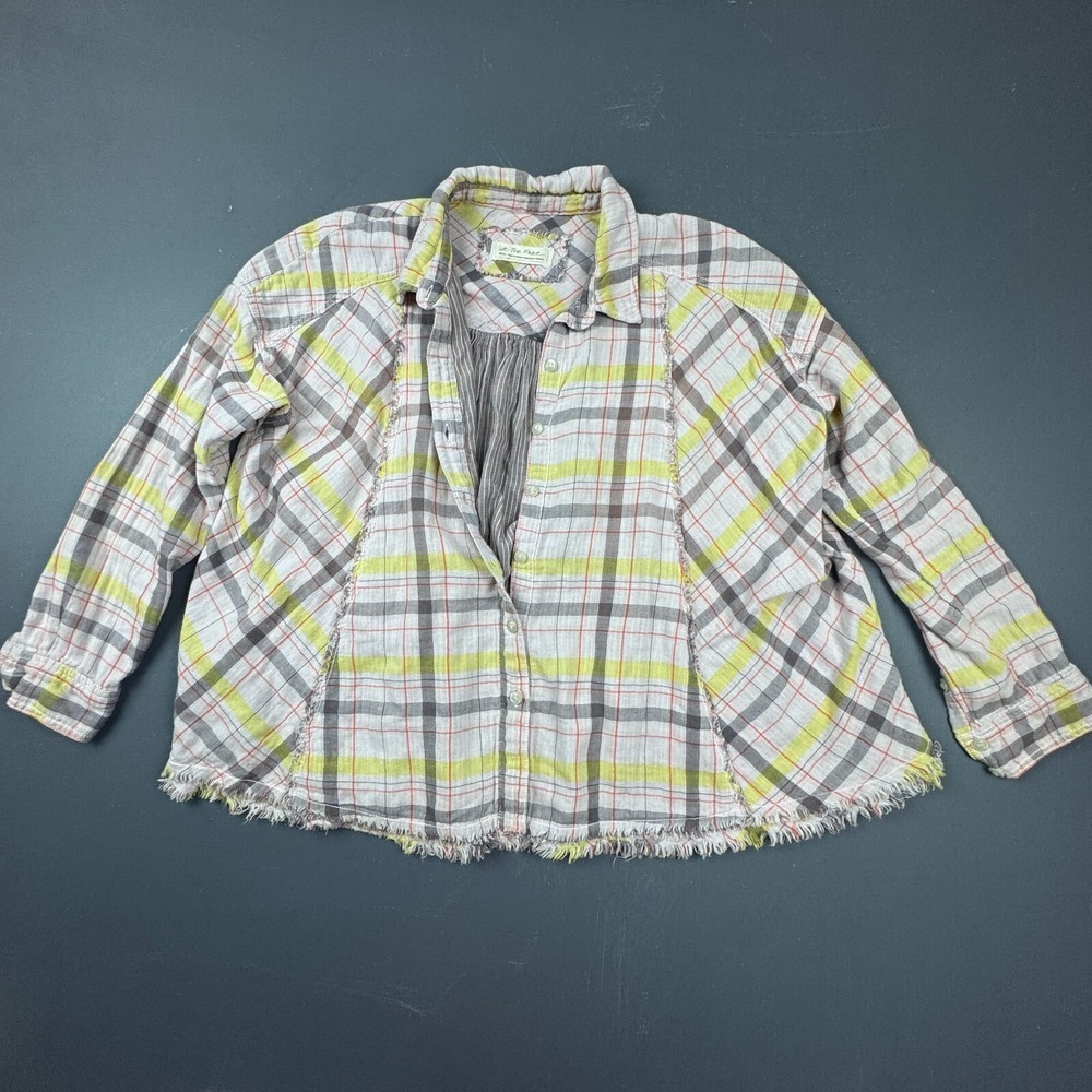 We The Free Women's Small Gray Pink Yellow Plaid Button Up Shirt Frayed Hem Tops